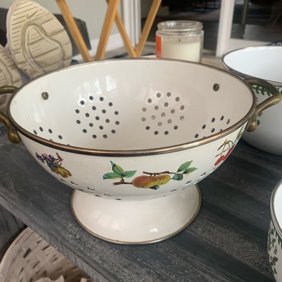 Measuring bowl set with colander - Picture 4 of 5